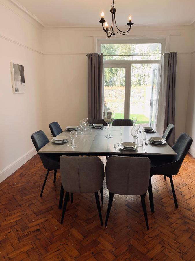 4 Bedroom House Nr City Centre Holiday home