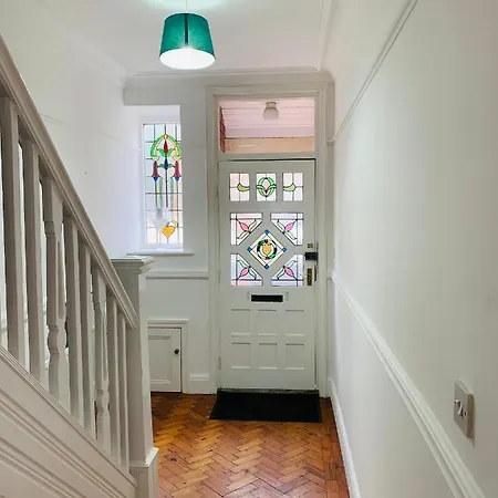 4 Bedroom House Nr Cardiff City Centre Exterior photo